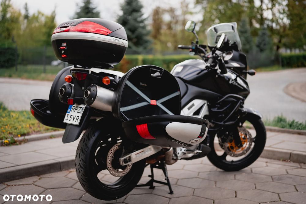 Suzuki V-STROM - 7