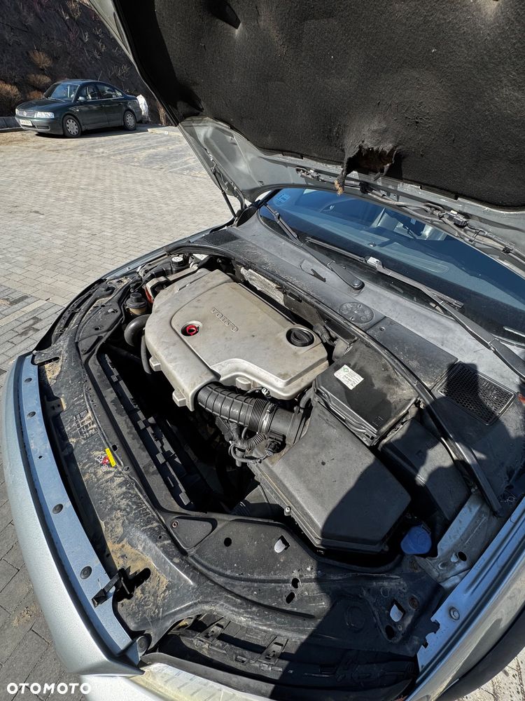 Volvo XC 70 D5 AWD Kinetic - 24