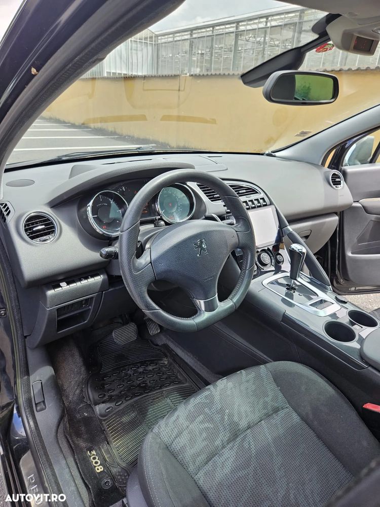 Peugeot 3008 1.6 HDI FAP STT Active - 8