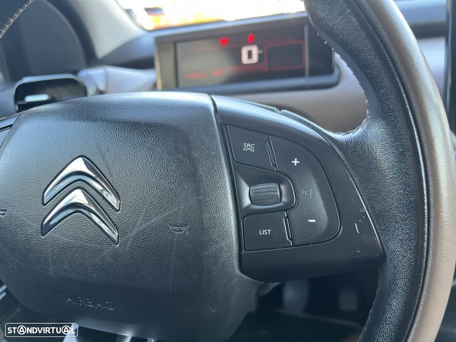 Citroën C4 Cactus 1.2 PureTech Shine Pack - 31