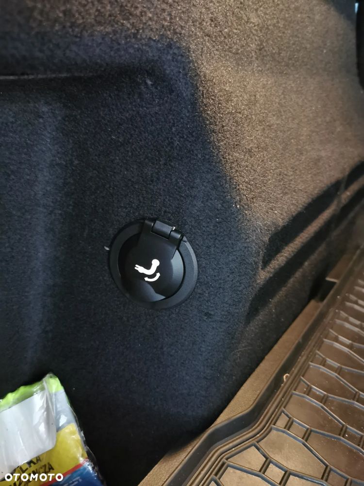 Renault Austral 1.2 E-Tech Full Hybrid 200 Esprit Alpine MMT - 8