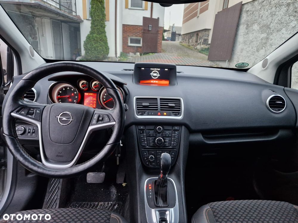 Opel Meriva 1.4 T Cosmo - 15