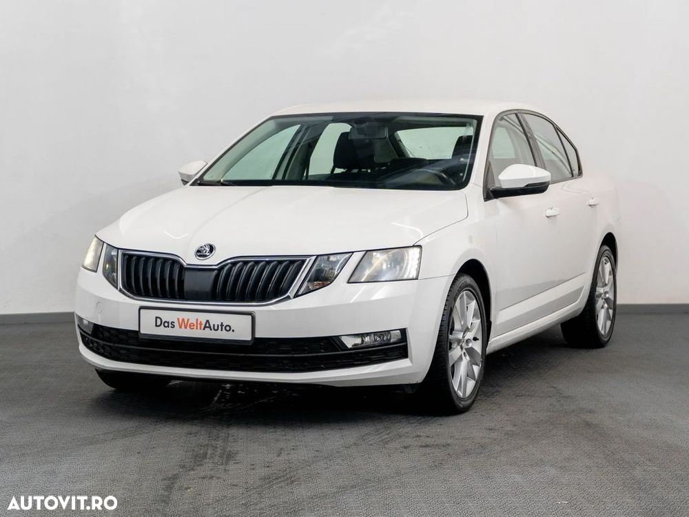 Skoda Octavia - 1