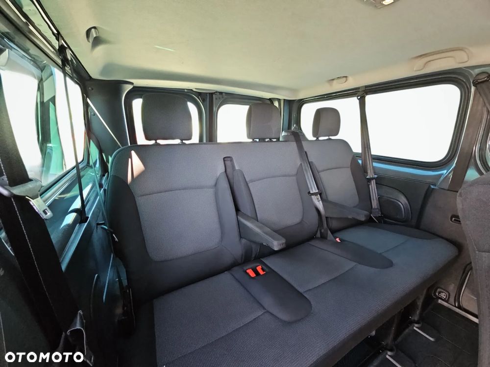 Renault Trafic 2.0 dCi L2H1 HD Extra (bryg.) - 26