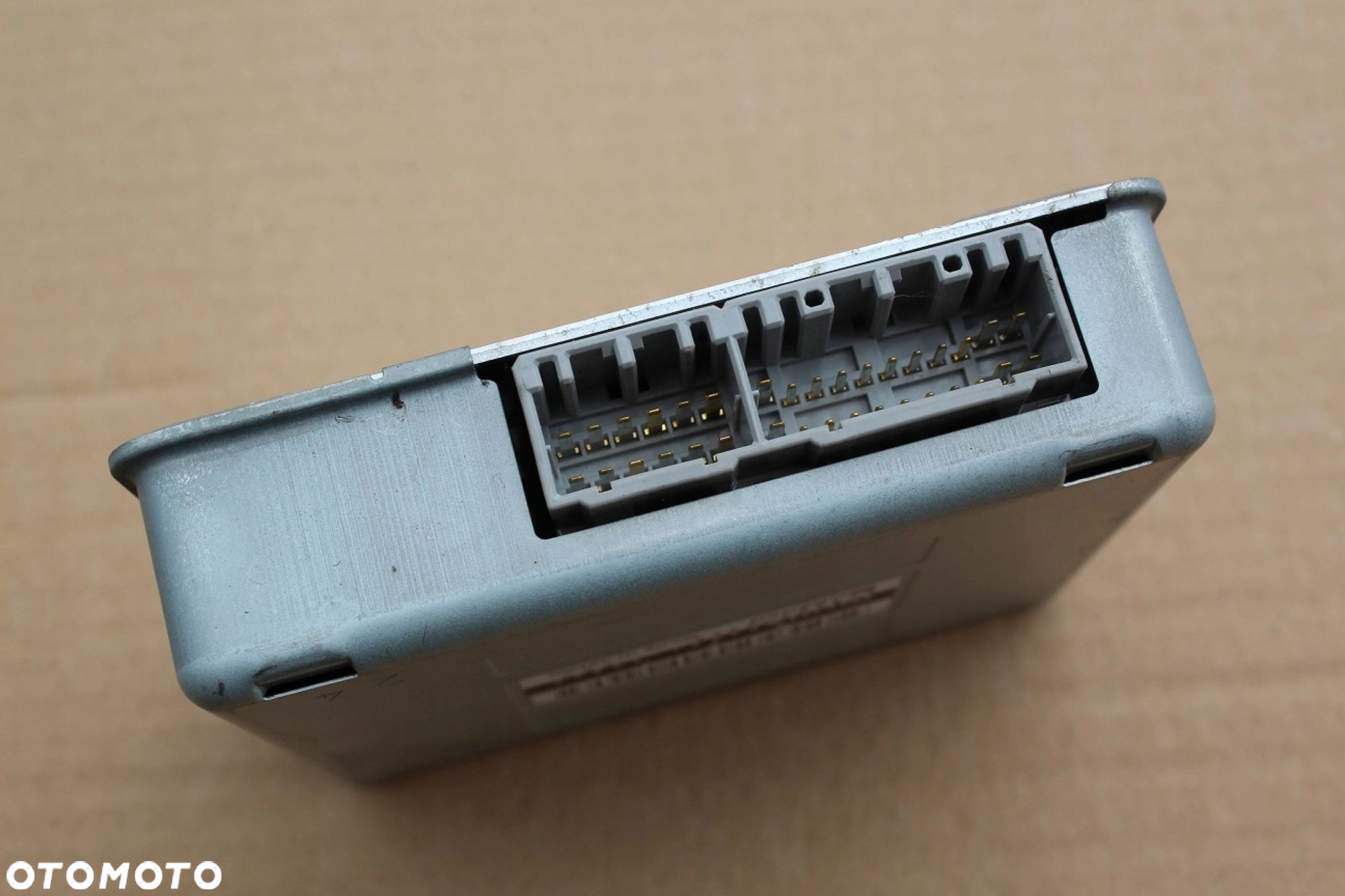 Moduł ABS LEXUS GS300 mk1 89541-30020 - 2