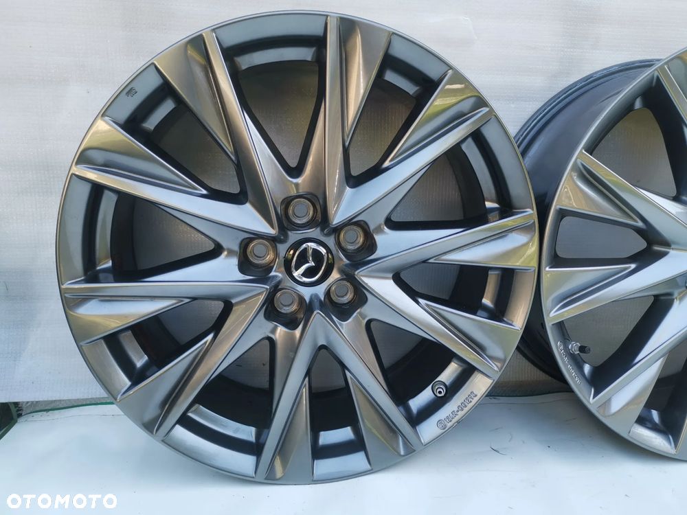 Felgi 19" Mazda CX-5 5x114.3 7.0x19 ET45 KB8PV3810 szare - 2