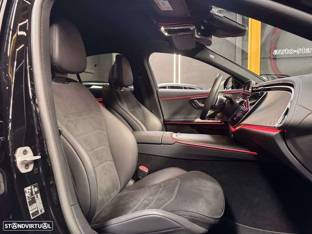 Mercedes-Benz E 400 4Matic - 26