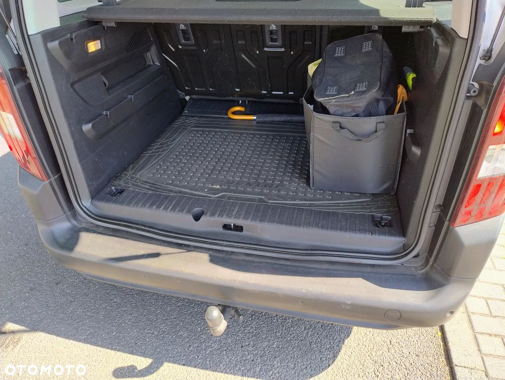 Peugeot Rifter 1.5 BlueHDI Active - 13