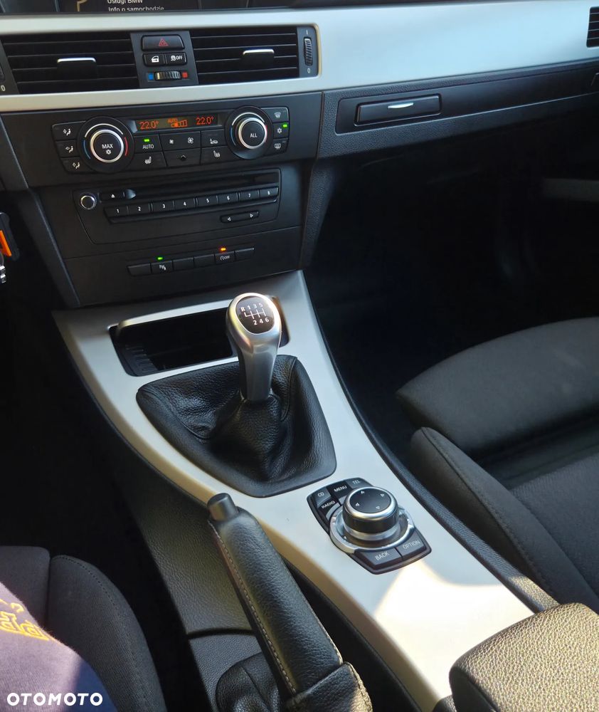 BMW Seria 3 - 27