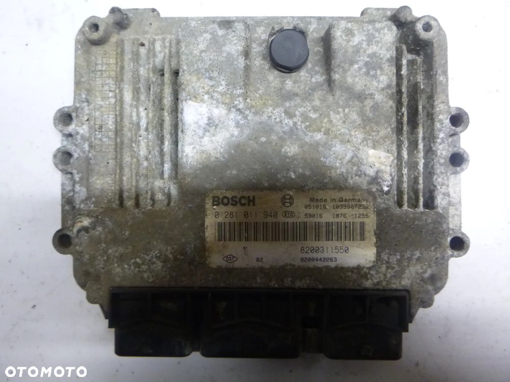 ZESTAW STARTOWY RENAULT MASTER II 2,5 DCI STEROWNIK 0281011940   8200311550 - 2