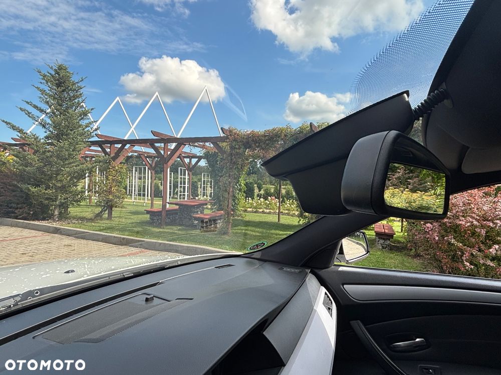 BMW Seria 5 530d Edition Exclusive - 29