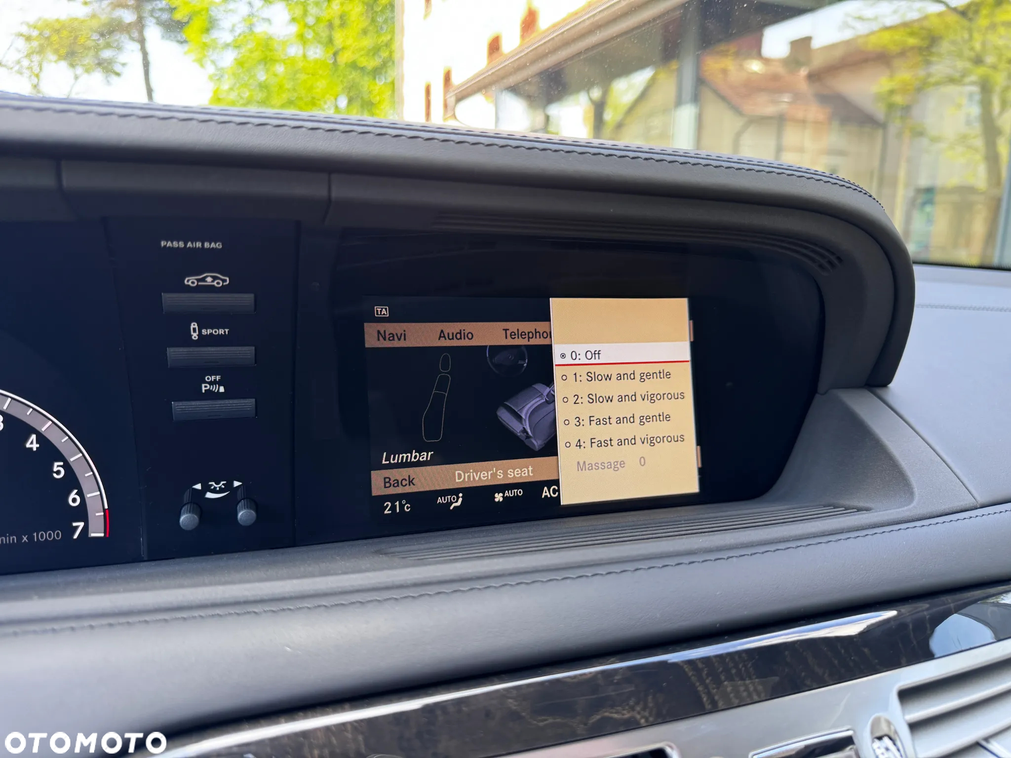 Mercedes-Benz CL 500 4-Matic BlueEff - 39