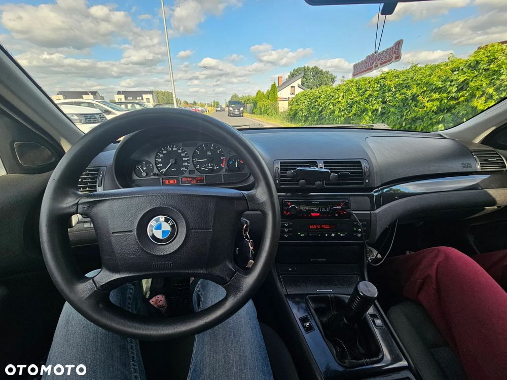 BMW Seria 3 - 10