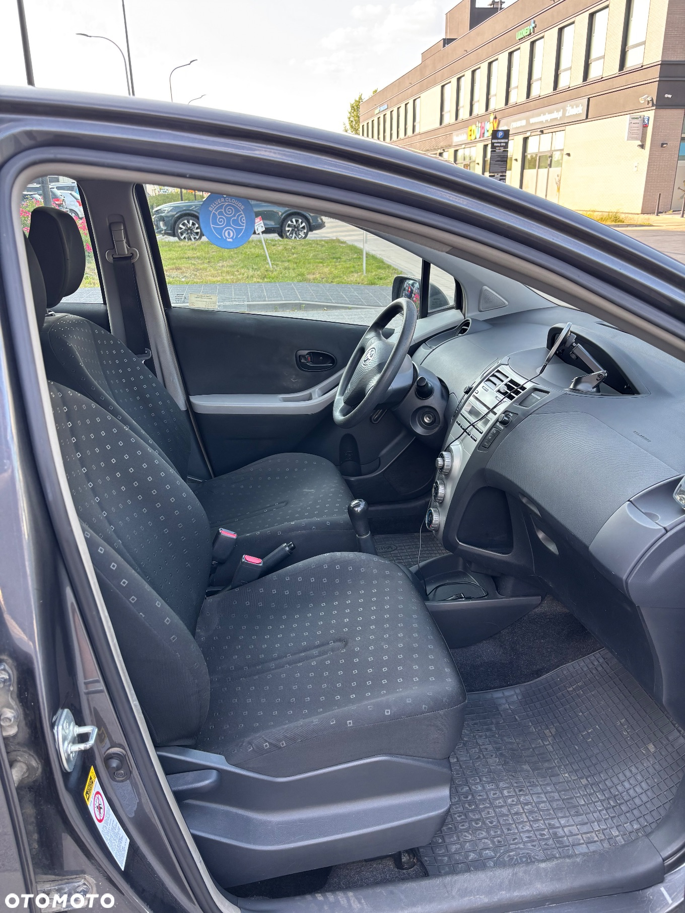 Toyota Yaris 1.3 Terra - 5