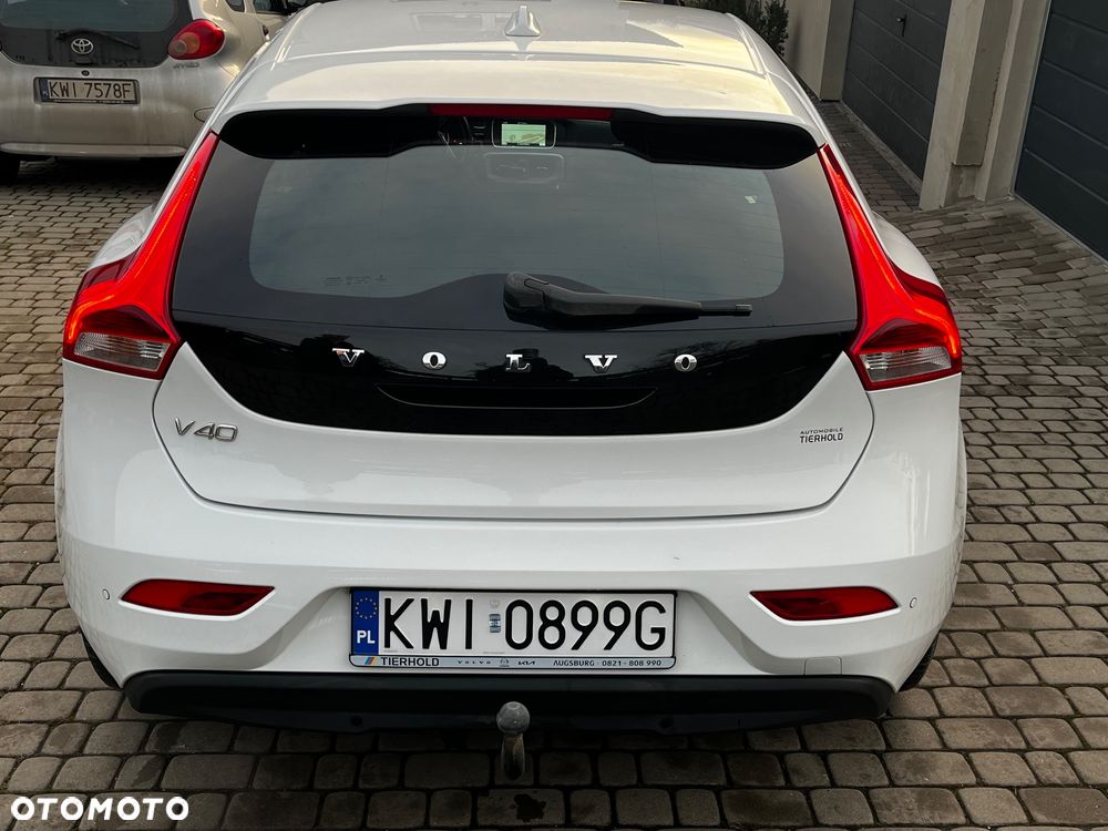 Volvo V40 T2 - 5
