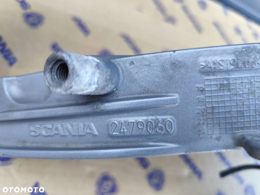 WSPORNIK ZAWIAS LAMPY SCANIA NEXT GEN 2479060 - 2