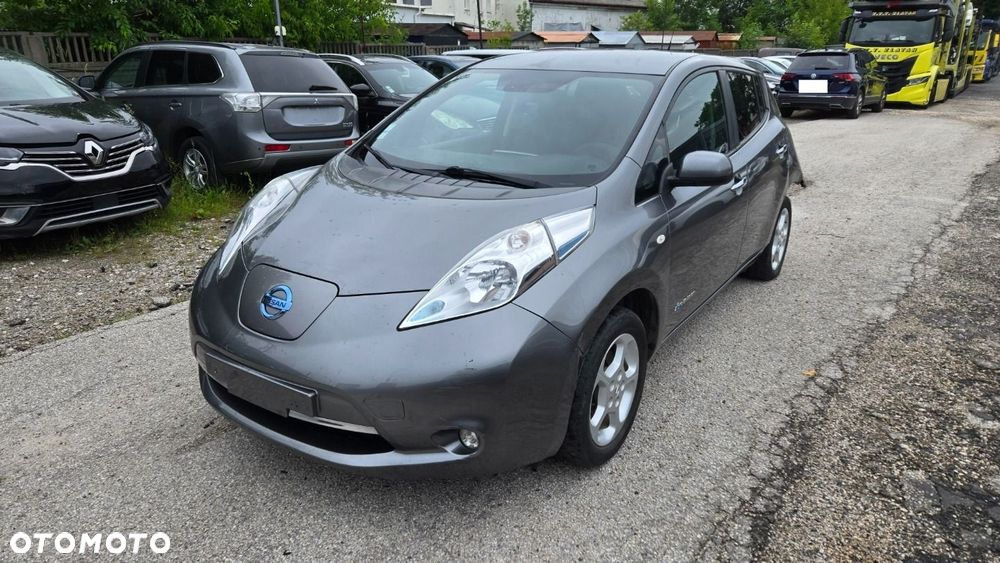Nissan Leaf - 1