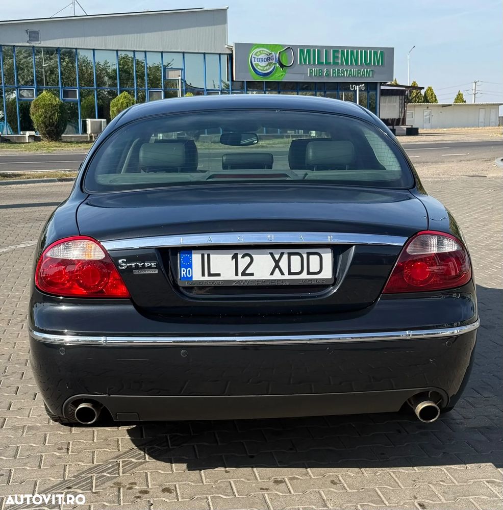 Jaguar S-Type 2.7 D Luxury Aut - 6