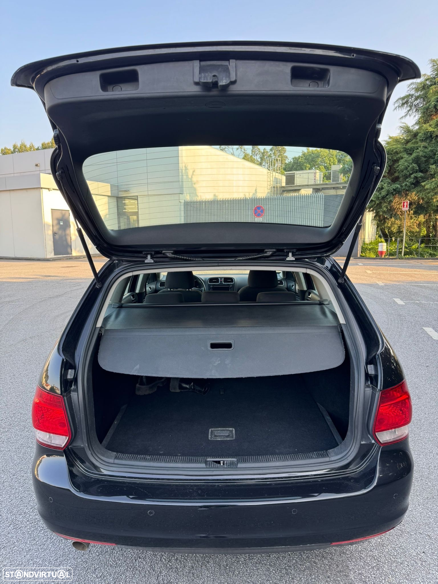 VW Golf Variant - 5