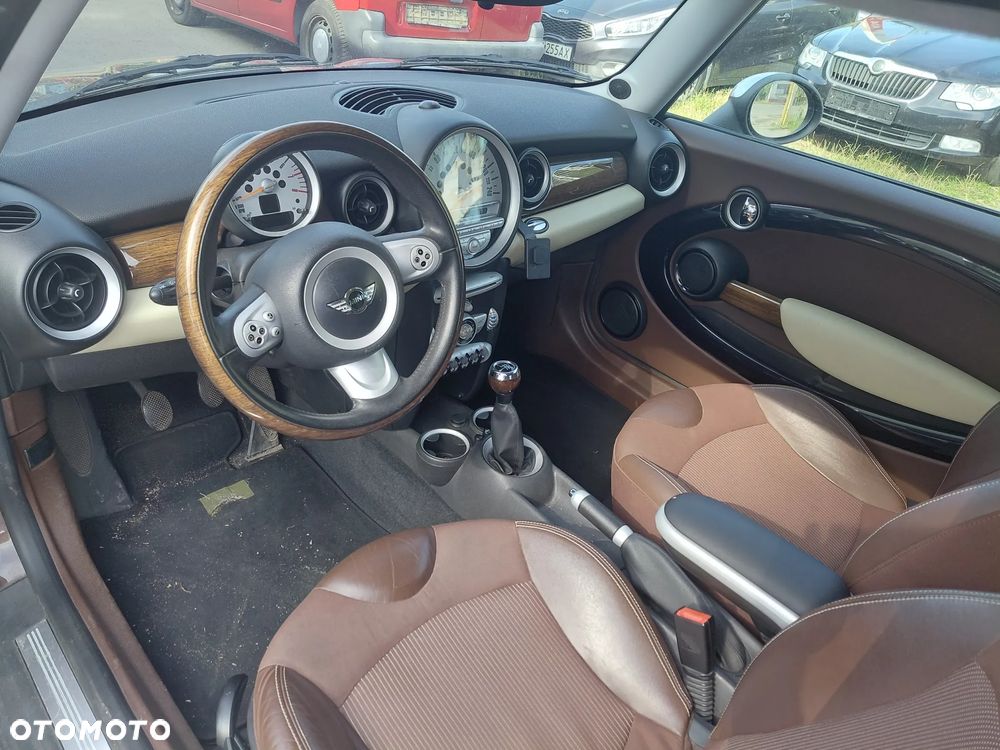 MINI Clubman - 13