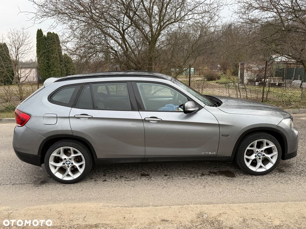 BMW X1 xDrive20d - 14