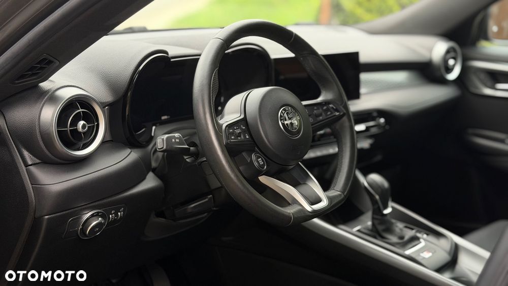Alfa Romeo Tonale 1.5 T4 GSE mHEV Sprint DCT - 13
