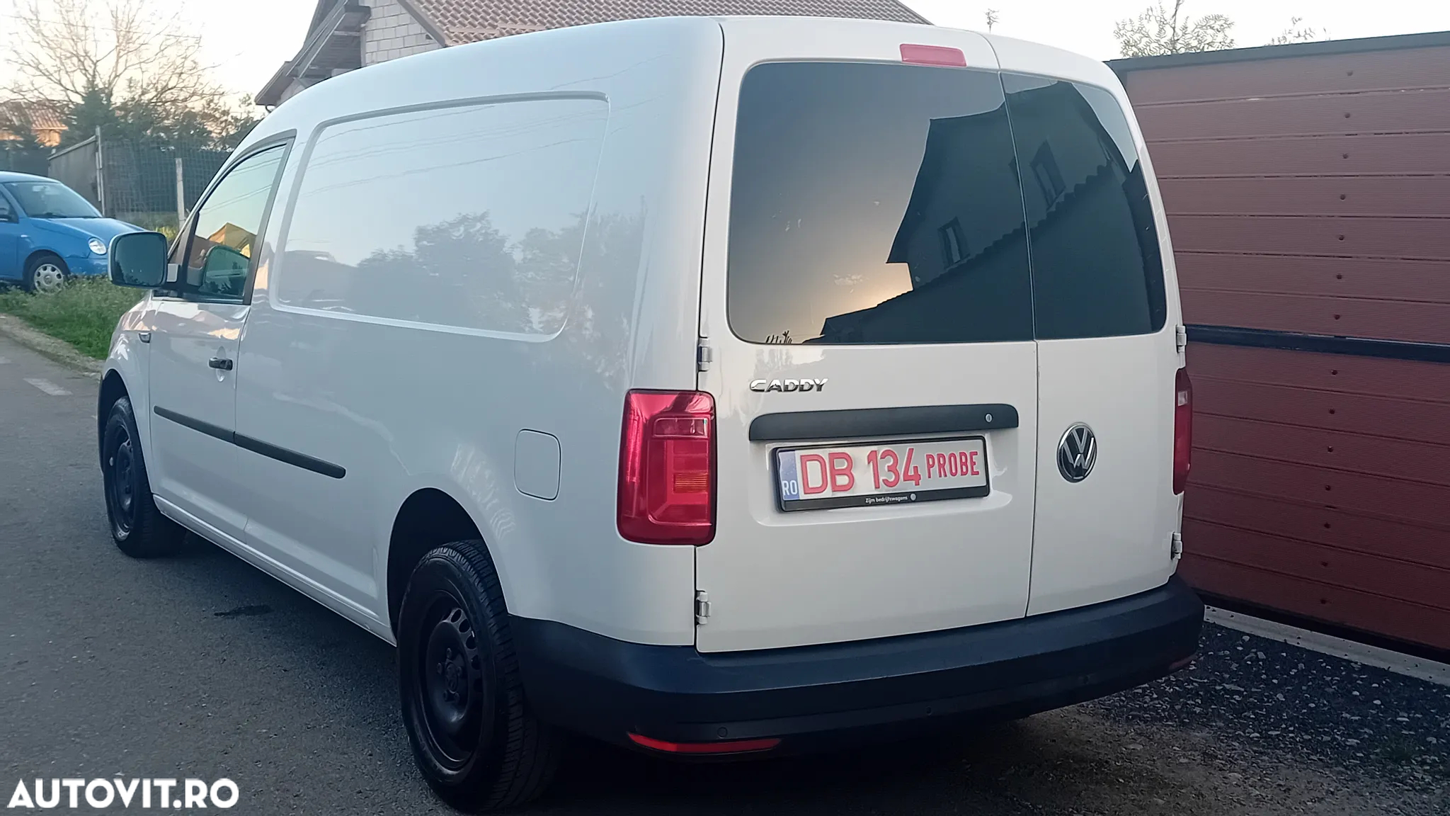 Volkswagen Caddy 2.0 TDI - 14
