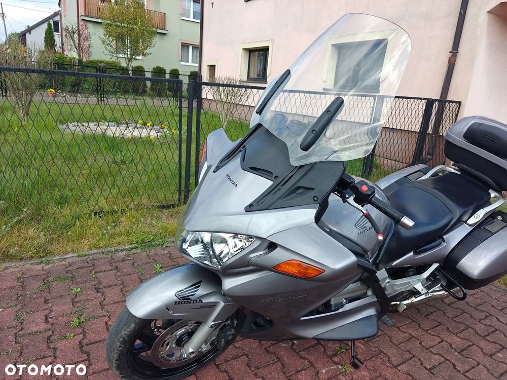 Honda ST - 14