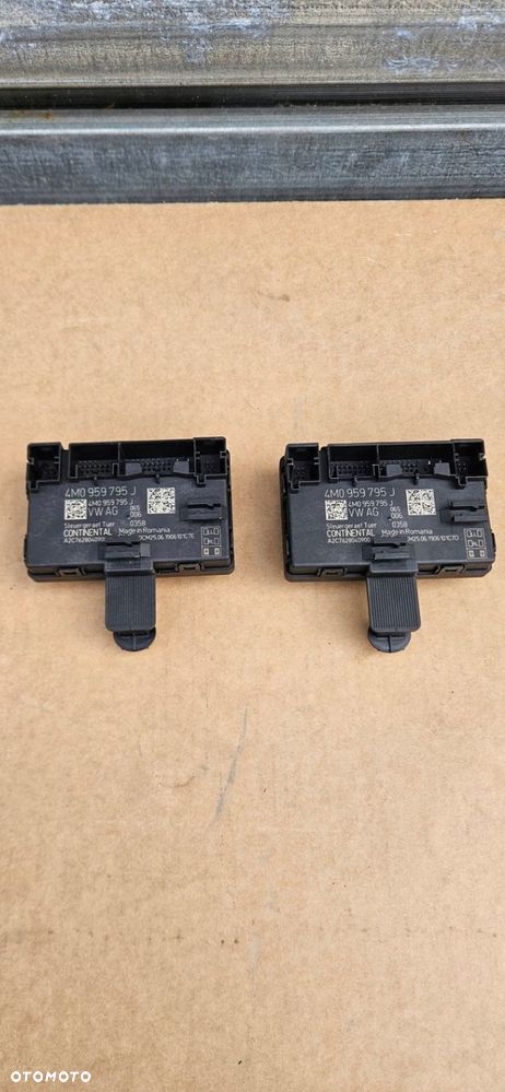 Audi E-tron 55 4KE STEROWNIK MODUŁ DRZWI TYŁ TYLNY 4M0959795J - 1