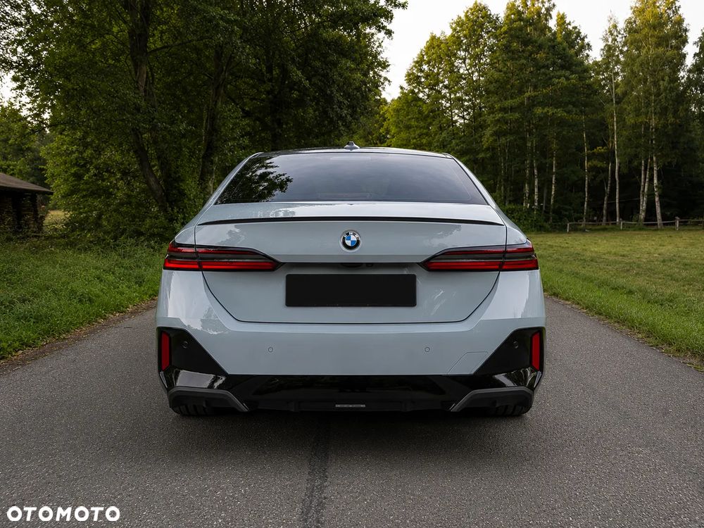 BMW Seria 5 520d mHEV M Sport - 4
