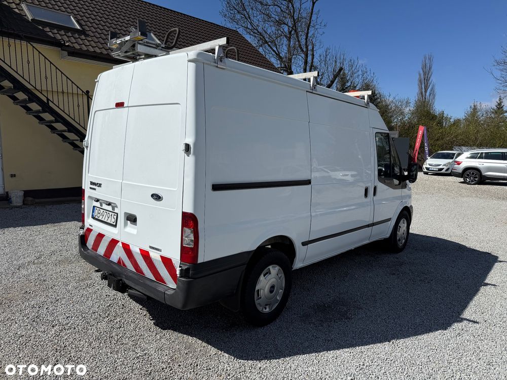 Ford Transit Furgon Warsztat 4x4 L2H2 2.2 TDCI 125KM 4x4 - 4