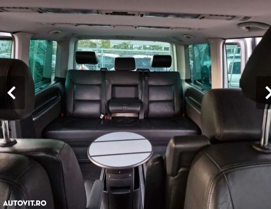 Volkswagen Multivan - 2