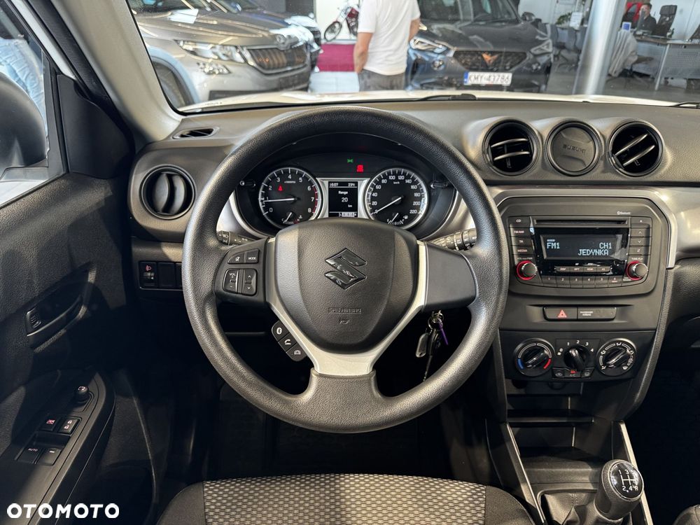 Suzuki Vitara - 17