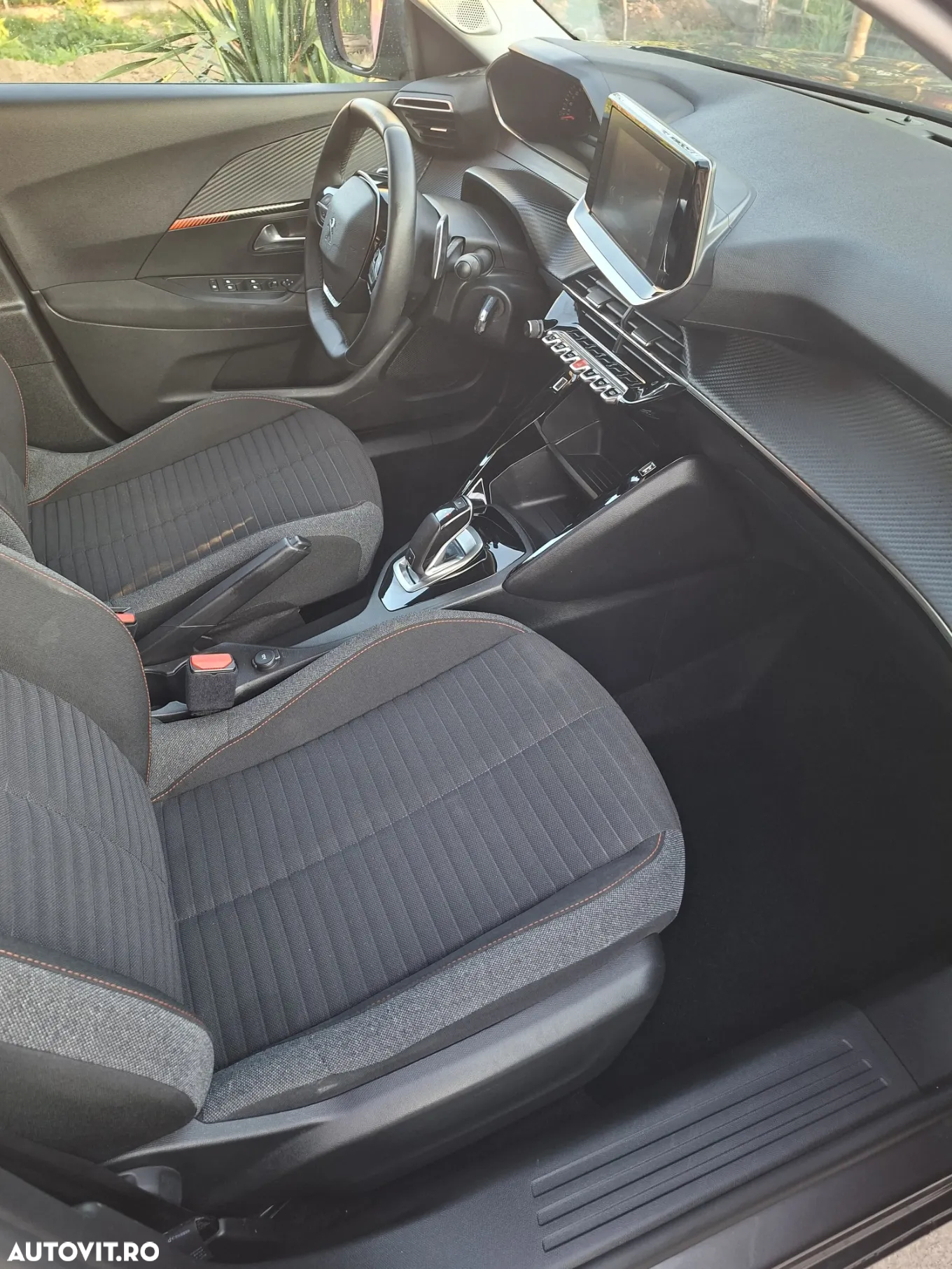 Peugeot 2008 1.2 PureTech EAT8 STT Active Pack - 15