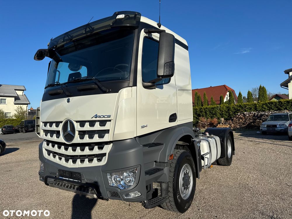 Mercedes-Benz Arocs - 1
