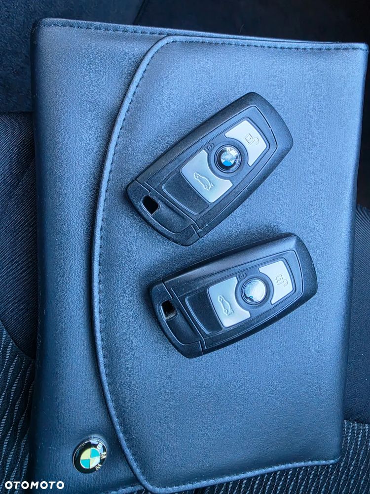 BMW Seria 3 - 30