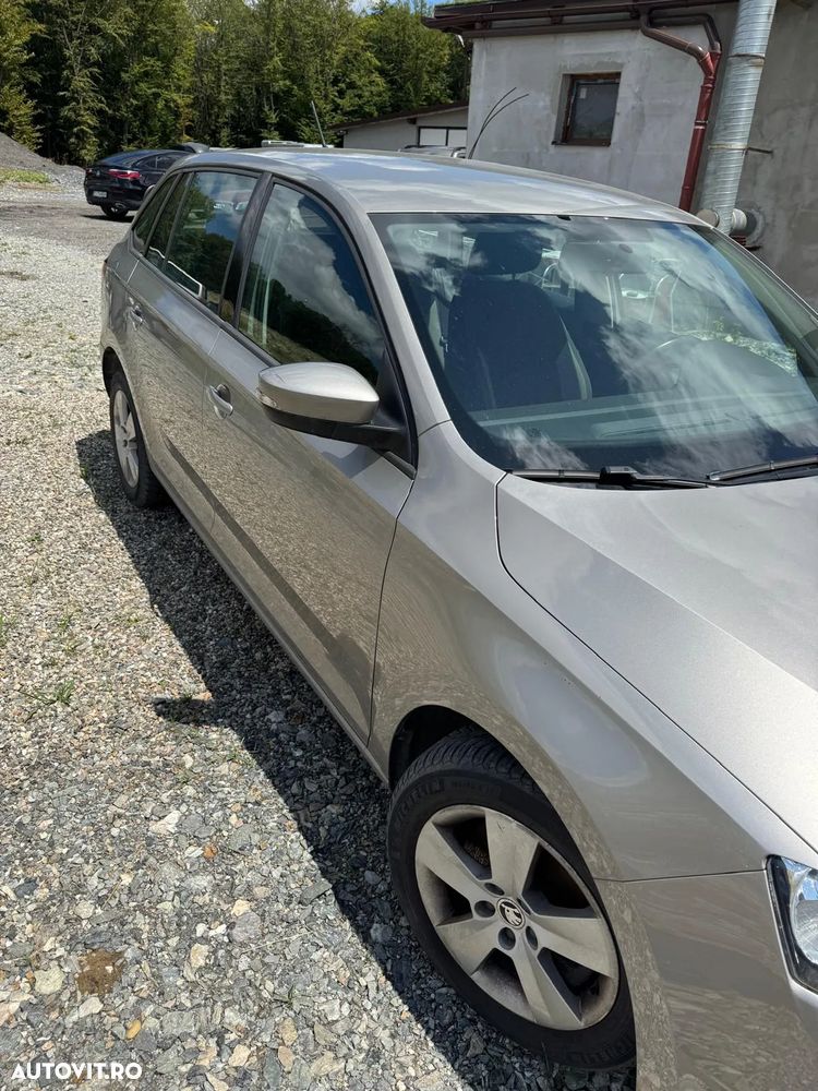 Skoda RAPID - 10