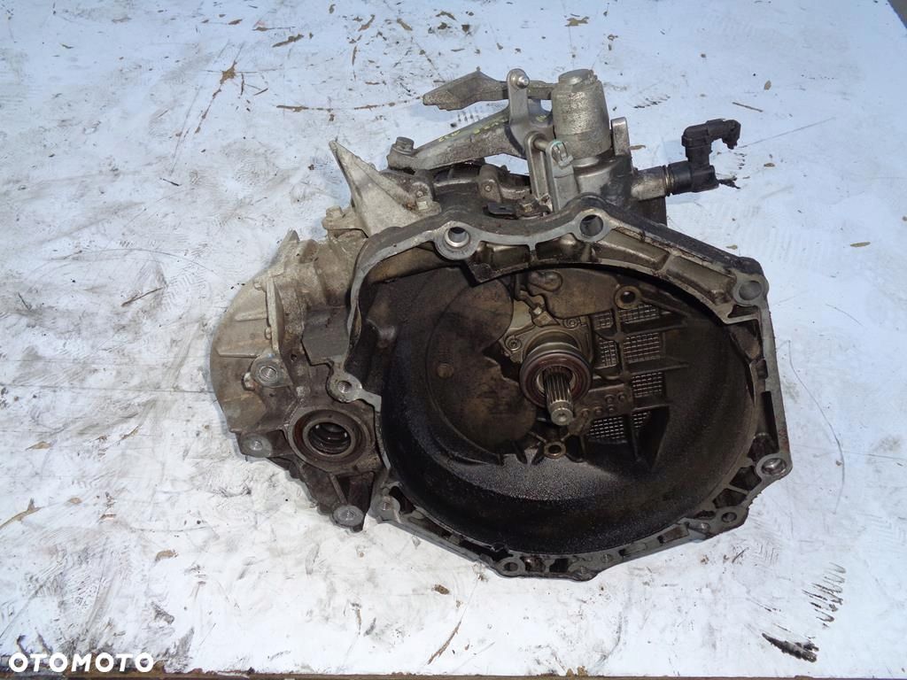 SKRZYNIA BIEGÓW M32 CHEVROLET CRUZE 1.6 VCDI 6BIEG - 1