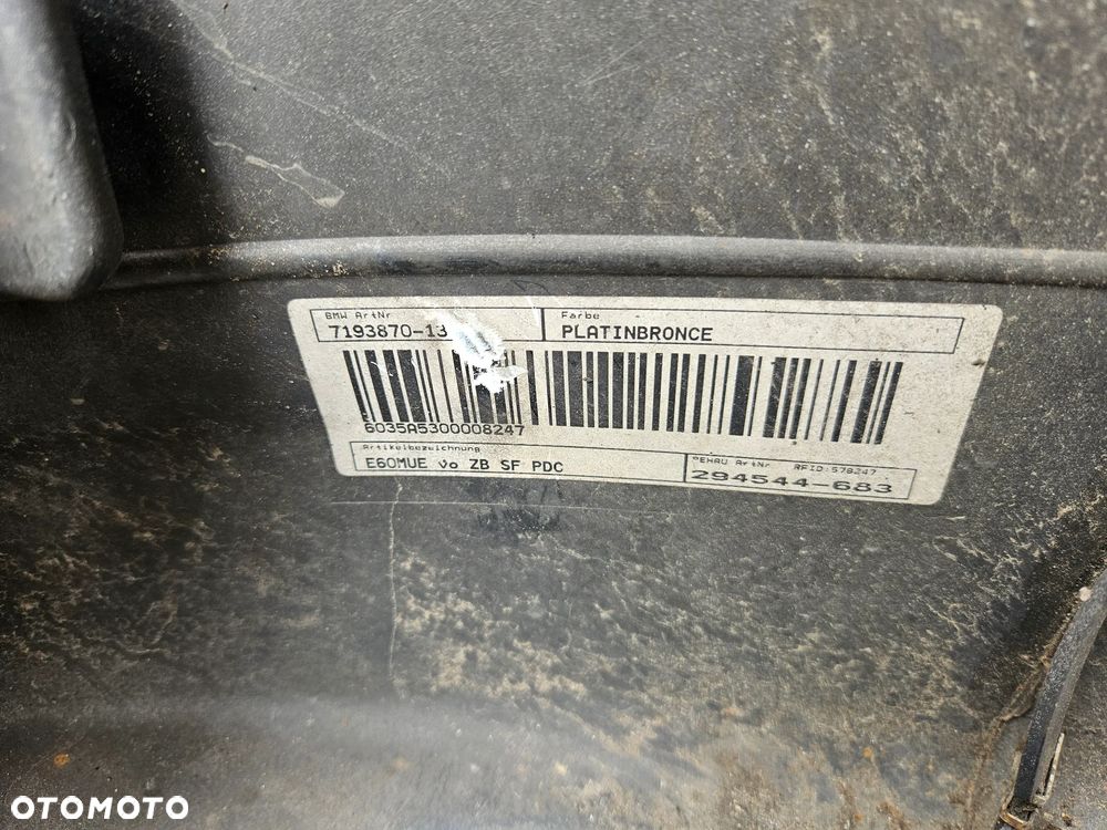 BMW E60 E61 zderzak przód przedni PDC Spryskiwacze Platinbronce - 8