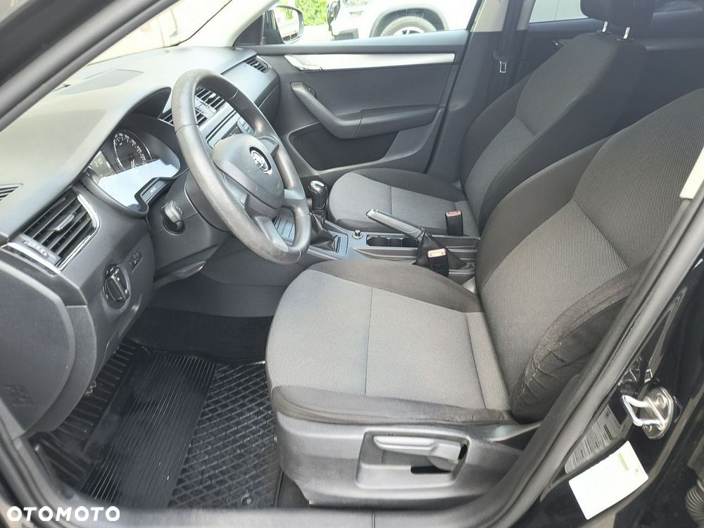 Skoda Octavia 1.6 TDI DPF Active - 10