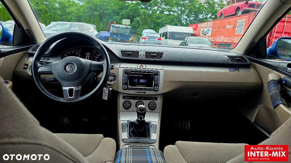 Volkswagen Passat - 29