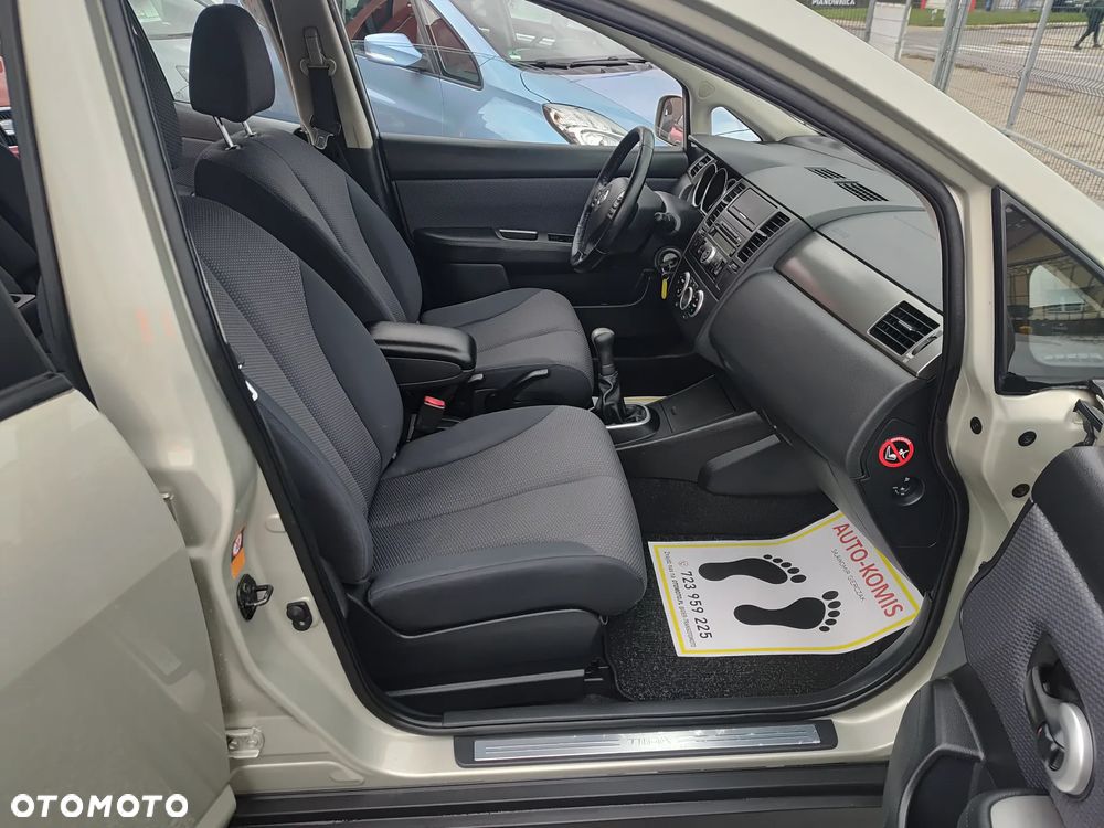 Nissan Tiida 1.6 Acenta - 26
