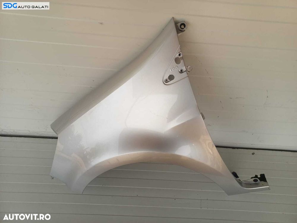 Aripa Stanga Fata Renault Clio 3 2005 - 2014 [L1398] - 2
