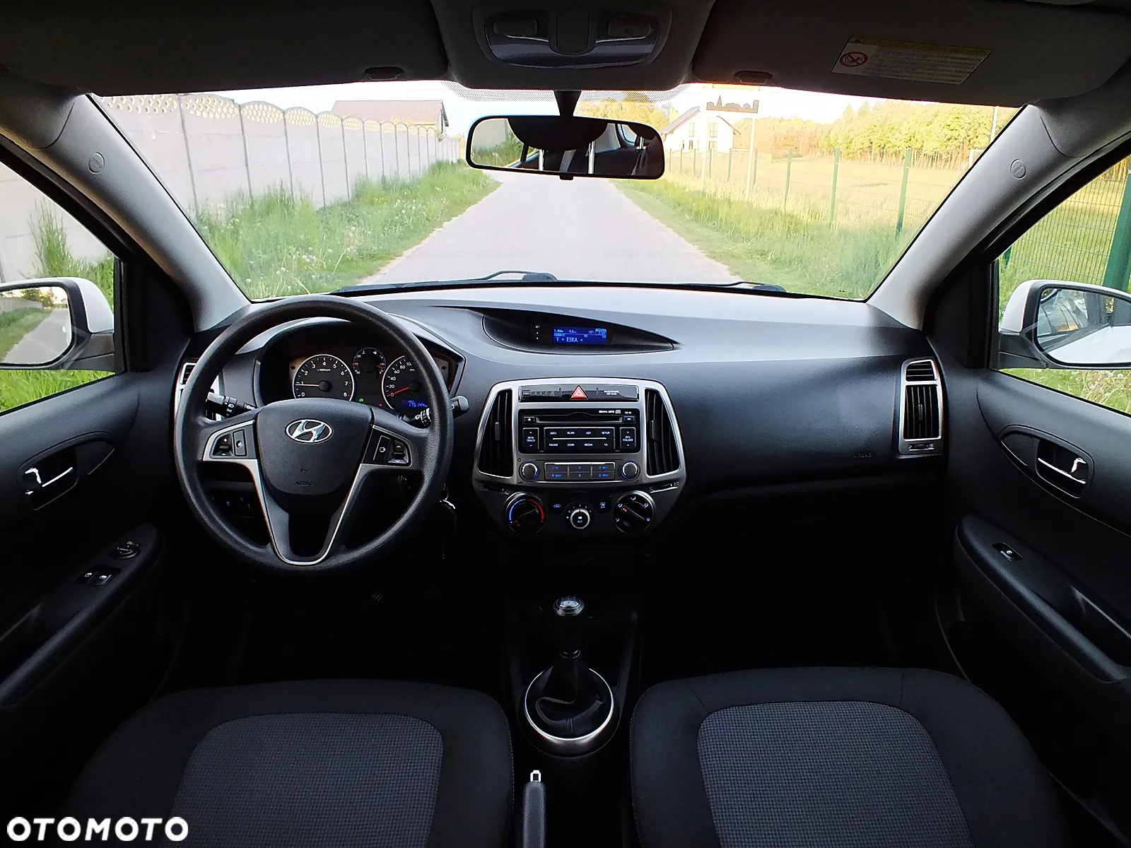 Hyundai i20 1.2 Trend - 8