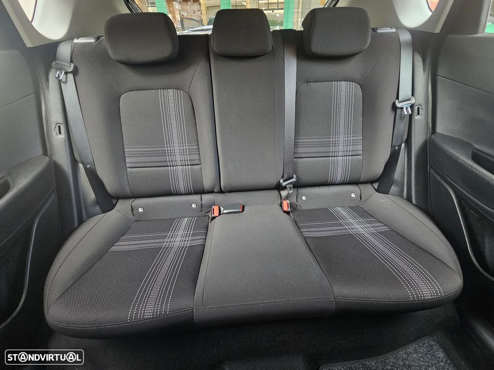 Hyundai Bayon 1.2 Select - 23