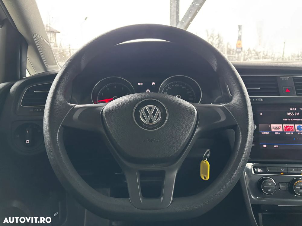 Volkswagen Golf 1.0 TSI Comfortline - 28