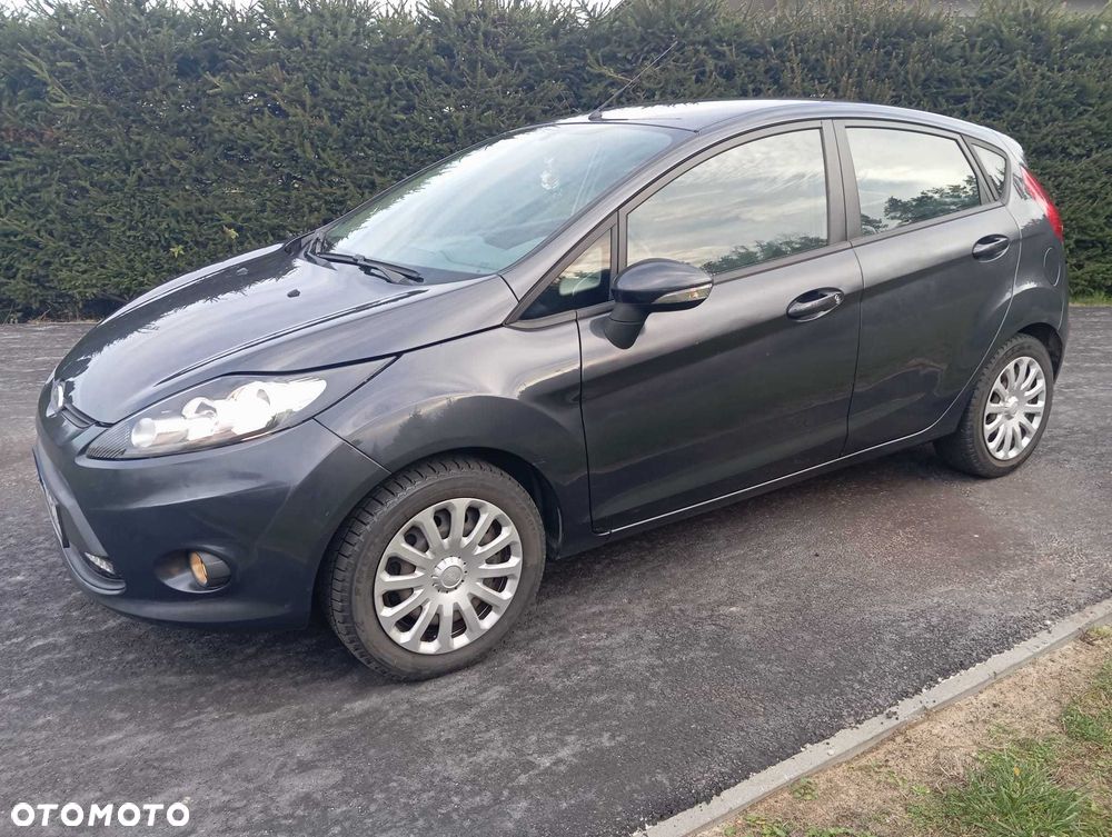 Ford Fiesta - 3