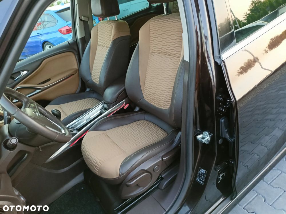 Opel Zafira - 27