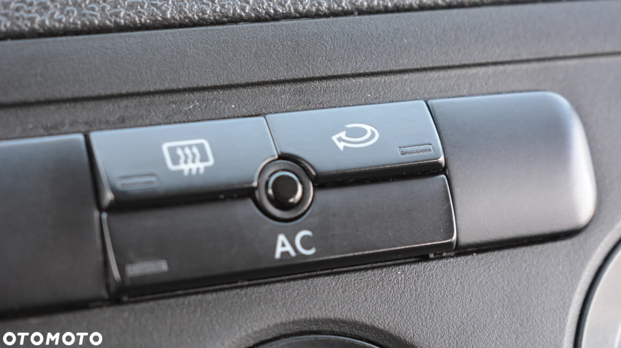 Volkswagen Caddy 1.9 TDI DPF Life (5-Si.) - 32