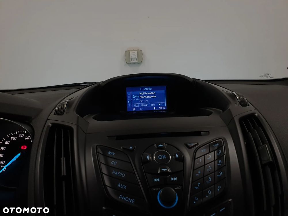 Ford Kuga - 18